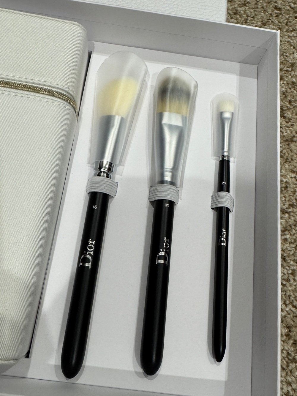 Dior White and Gold Travel Brush Set with Black Handles - Picture 2 of 3